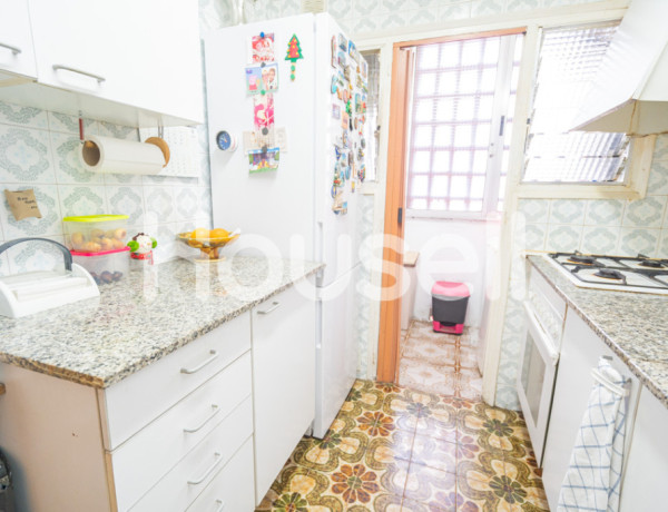 Piso en venta de 76 m² Calle Verge la Salut, 08914 Badalona (Barcelona)