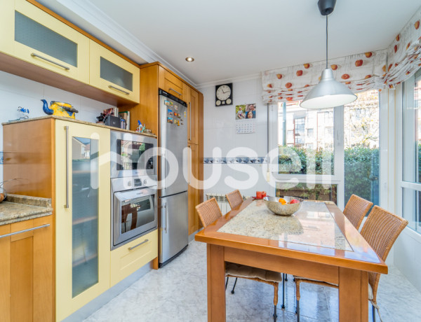 Chalet en venta de 276 m² Calle Páramo de Vivar, 47008 Valladolid