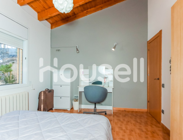 Chalet en venta de 274 m² Calle Macabeu, 08790 Gelida (Barcelona)