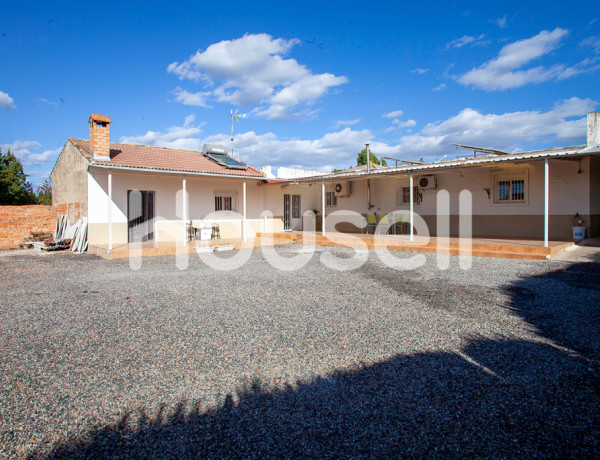 Casa en venta de 280 m² Urbanización Huerto San Roque, 23700 Linares (Jaén)