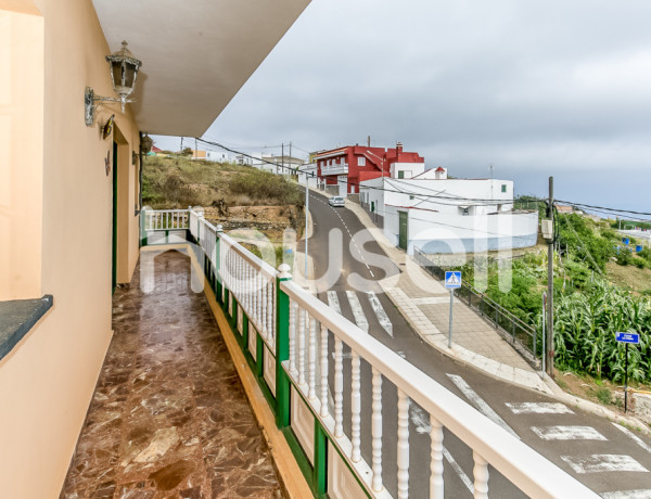 Chalet en venta de 320 m² Carretera de la Venta Baja, 38420 San Juan de la Rambla (Tenerife)