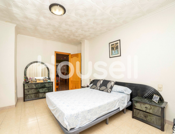 Casa en venta de 221 m² Calle Sant Ramon, 46702 Gandia (València)