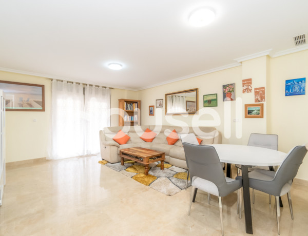 Piso en venta de 124 m² Calle de Orihuela, 03540 Torrevieja (Alacant)