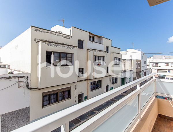 Casa en venta de 388 m² Calle de Menéndez y Pelayo, 35500 Arrecife (Las Palmas)