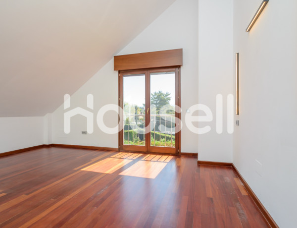 Chalet en venta de 571 m² Camino de las Arenas, 33203 Gijón (Asturias)