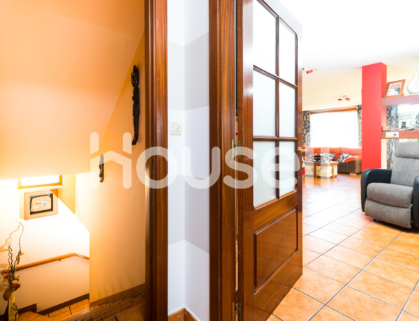 Casa en venta de 370 m² Lugar Alto do Vilar, 15185 Cerceda (A Coruña)