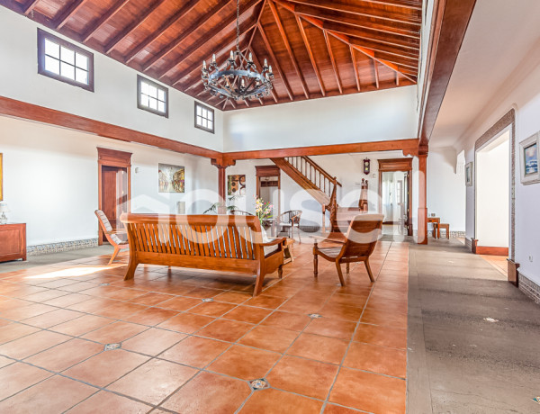 Casa en venta de 712m² Avenida Santa Catalina, 35539 Teguise (Las Palmas)