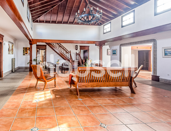 Casa en venta de 712m² Avenida Santa Catalina, 35539 Teguise (Las Palmas)