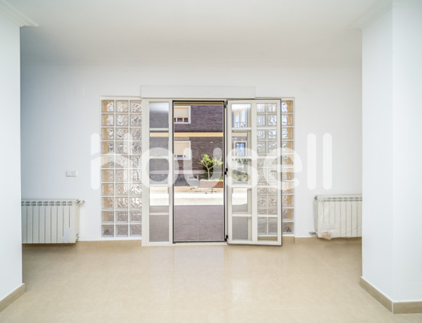 Casa en venta de 400 m² Calle Duero (Los Doctrinos), 47239 Villanueva de Duero (Valladolid)