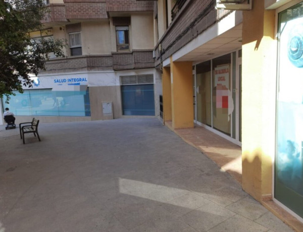 GRAN LOCAL COMERCIAL EN VILLENA