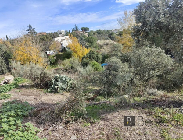 ¡OPORTUNIDAD! TERRENO EDIFICABLE EN LA EXCLUSIVA URBANIZACIÓN MIRADOR DEL ROMERO, VALDEMORILLO