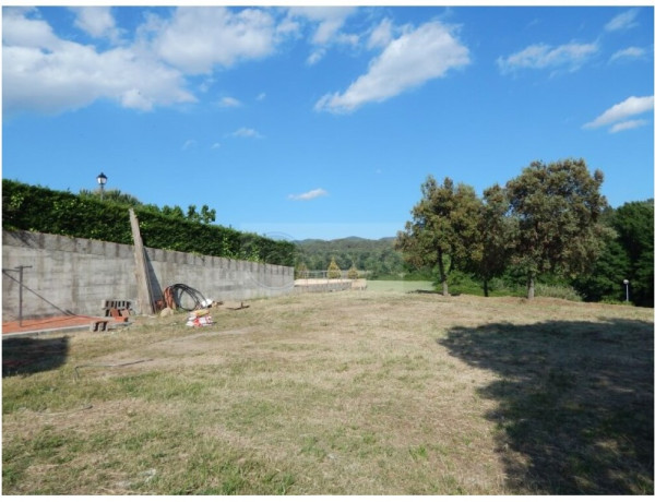 Casa-Chalet en Venta en Llambilles Girona Ref: VC-1908