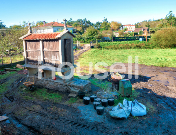 Chalet en venta en Lugar Mosteiro, 15883 Teo (A Coruña)