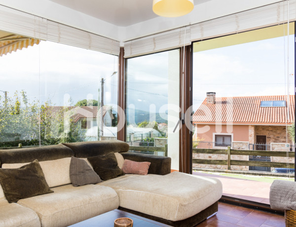 Espectacular casa de 278 m² en Lugar Aseñado, 15108 Carballo (A Coruña)