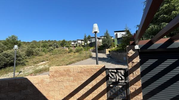 Chalet adosado en venta en calle Esther Ortiz de Alday, 67