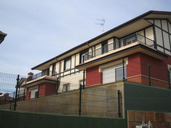 Chalet pareado en venta en camino Antiguo , 9