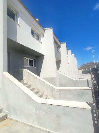 Chalet adosado en venta en Pascual y Genis, 2