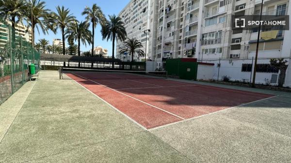 Piso entero de 3 dormitorios en La Pobla de Farnals.