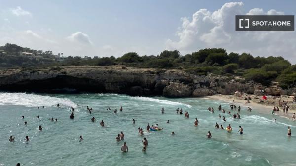 Piso entero de 2 habitaciones en Cales de Mallorca