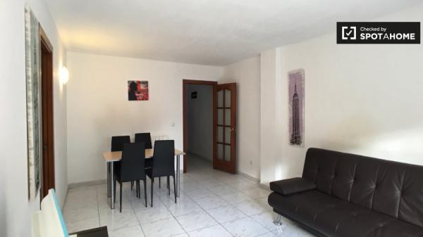 Apartamento de 4 dormitorios en alquiler en Alcalá de Henares, Madrid.