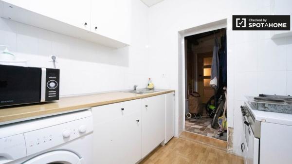 Zimmer zu vermieten in 2-Zimmer-Wohnung in Alcala de Henares