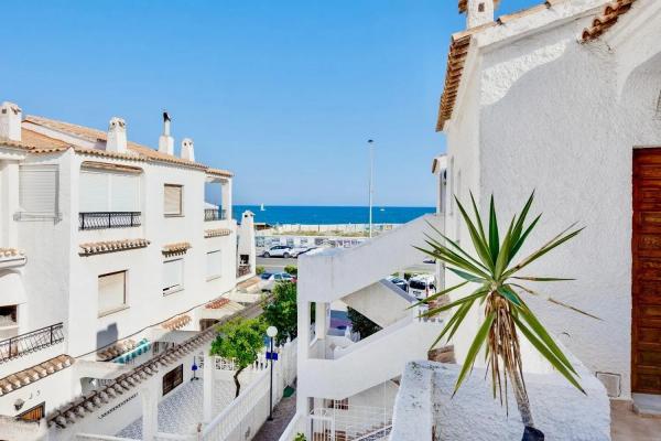 Casa independiente en calle Mar Menor