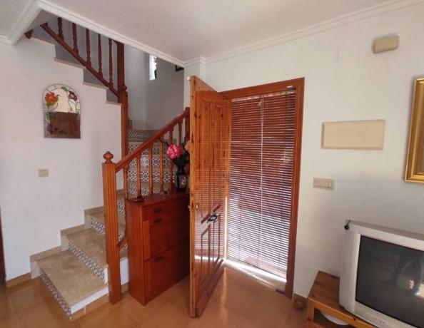 Chalet adosado en calle les Vinyes, 36