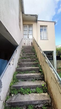 Casa independiente en avenida Santa Icia, 87