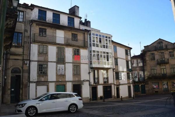 Casa independiente en plaza de Salvador Parga