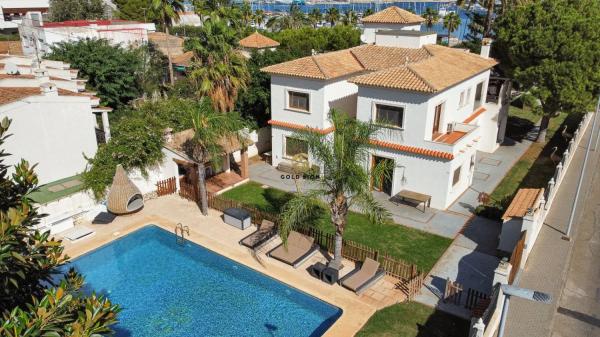 Casa independiente en carretera de Dénia a Xábia, 1