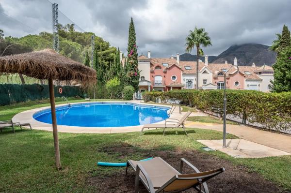 Chalet adosado en ronda del Golf Este