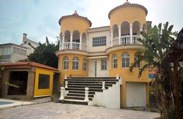 Casa independiente en calle Febrero, 1