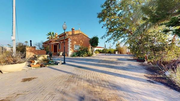 Casa independiente en Partida Algoda