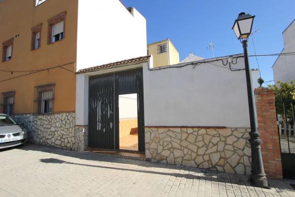 Chalet adosado en calle Cañadas