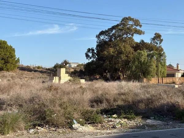 Terreno en carretera Bacarot, 63