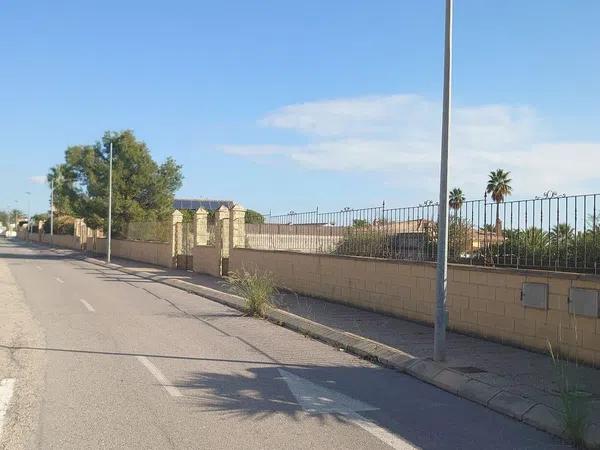 Terreno en avenida Gran Canaria