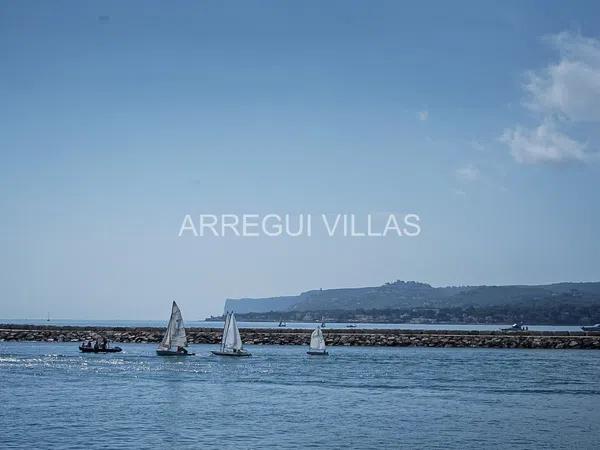 Terreno en carretera de les Marines a Dénia