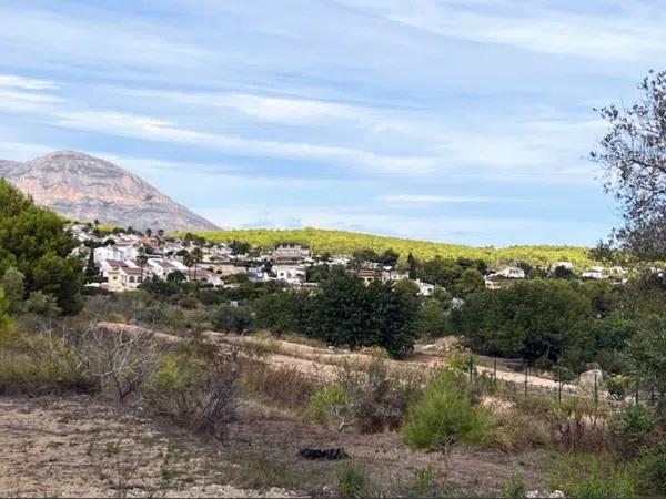 Terreno en Les Fonts