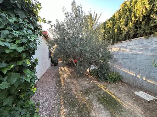 Terreno en calle de l' Andalucita