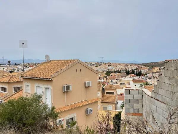 Terreno en calle Sierra de Guadarrama, 12