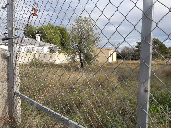 Terreno en calle del Pí