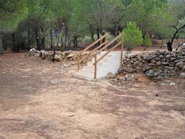 Terreno en carretera de bañeres Cv-804 s/n