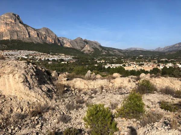 Terreno en La Nucia Pueblo