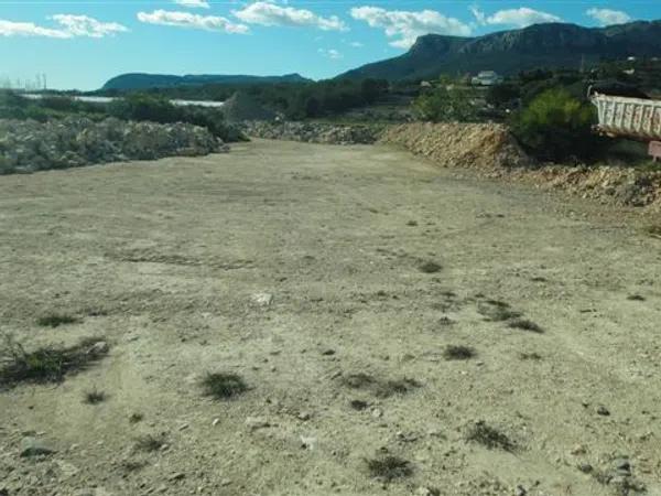 Terreno en Partida Cometa Iii