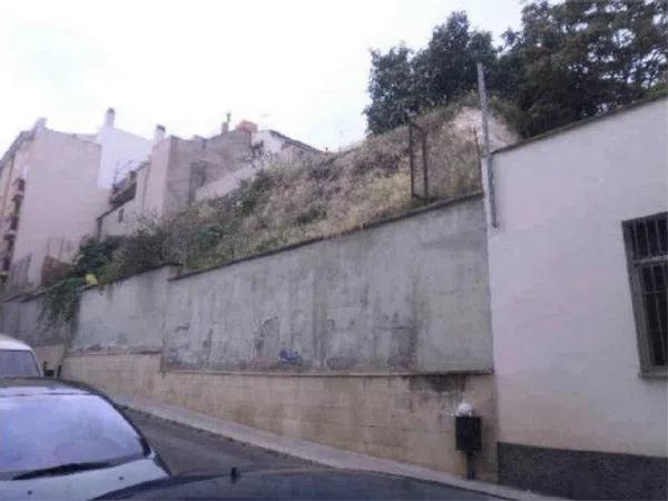 Terreno en calle els Maulets