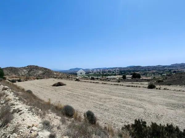 Terreno en Pedanías Oeste