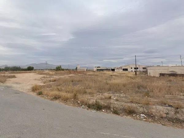 Terreno en ronda Alcalde Ramón Berenguer Prieto