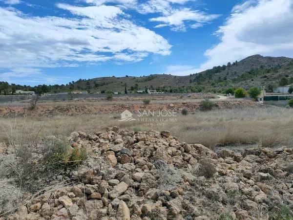 Terreno en Hondón de las Nieves