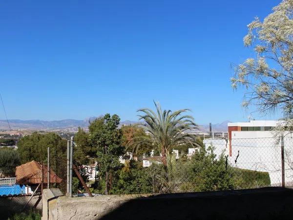 Terreno en Barrio Vistahermosa