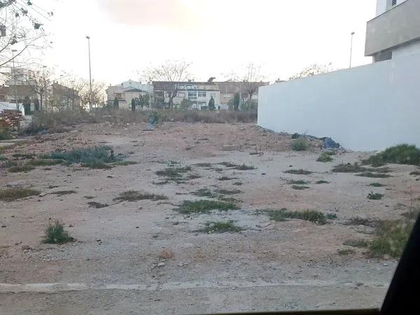 Terreno en calle Gerona-barrio los Segundas, 15